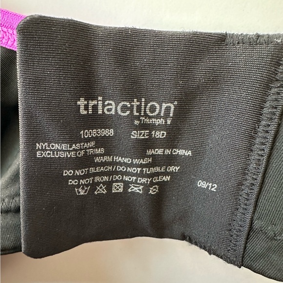 TRIUMPH - TRI-ACTION ENDURANCE HIGH IMPACT SPORTS BRA BLACK/PURPLE 18D (US 40D) - Picture 9 of 14